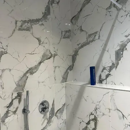 Azure Retreat Apartman